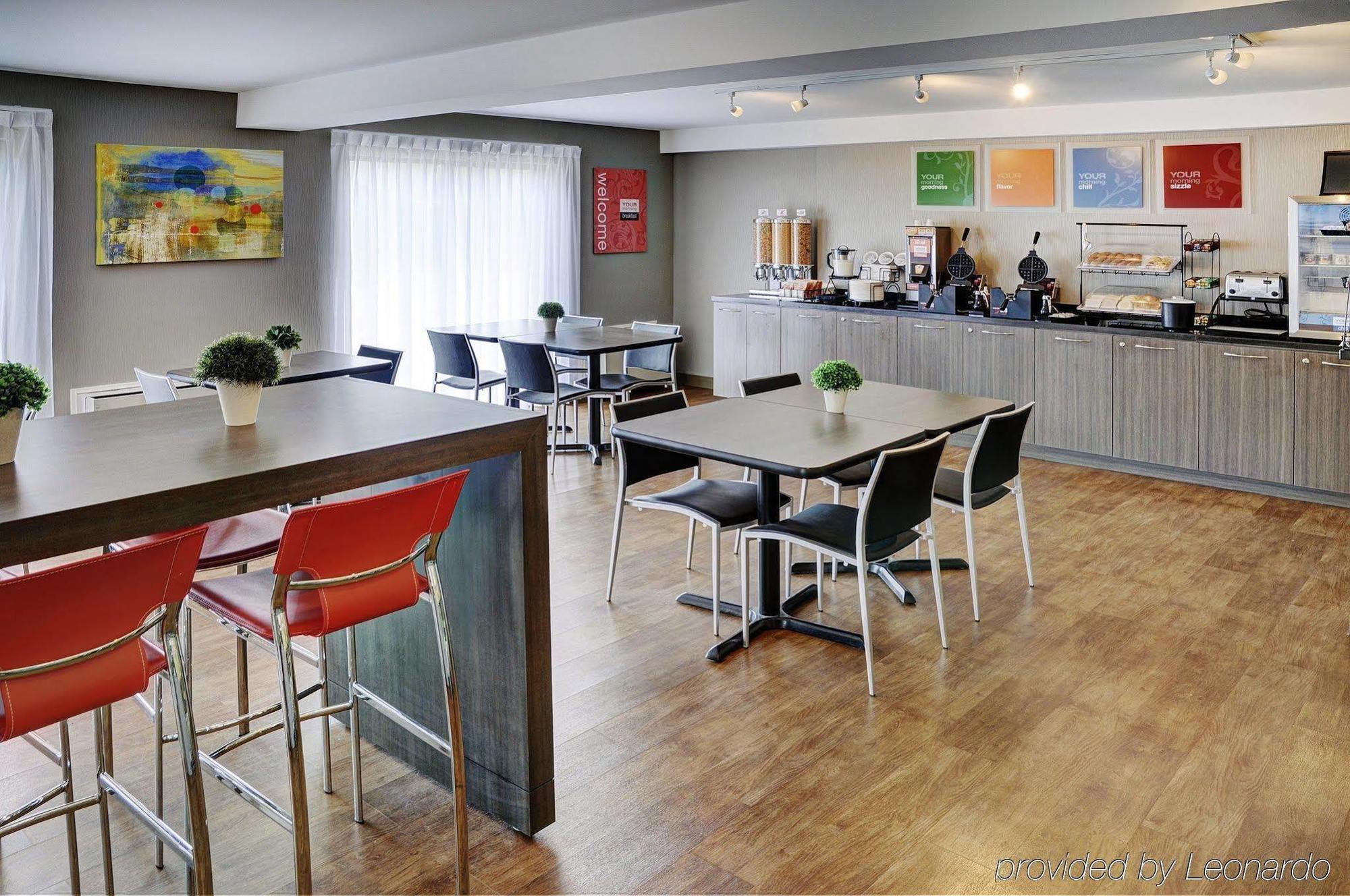 סוויפט קורנט Comfort Inn מראה חיצוני תמונה